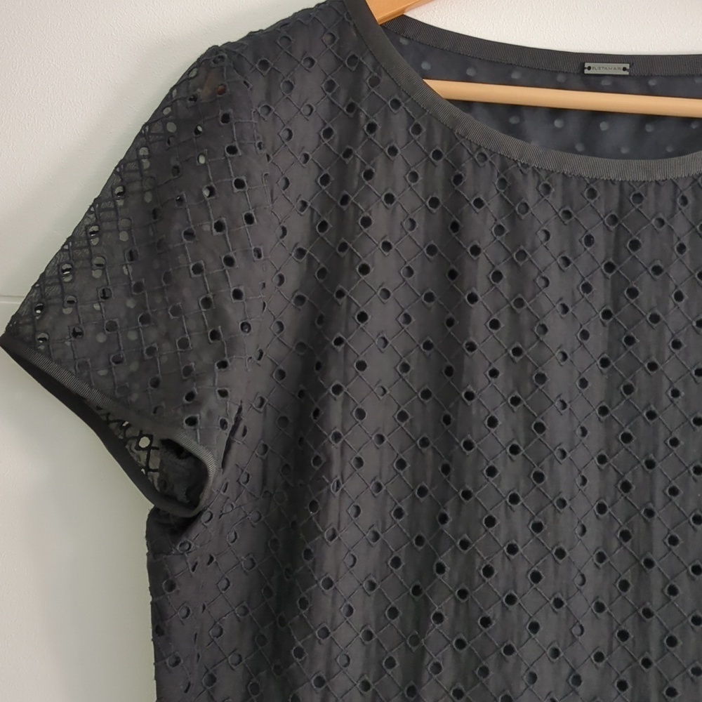 Elie Tahari Black Eyelet Short-Sleeve Peplum Top Minimalist Career Formal Sz L - Picture 4 of 7